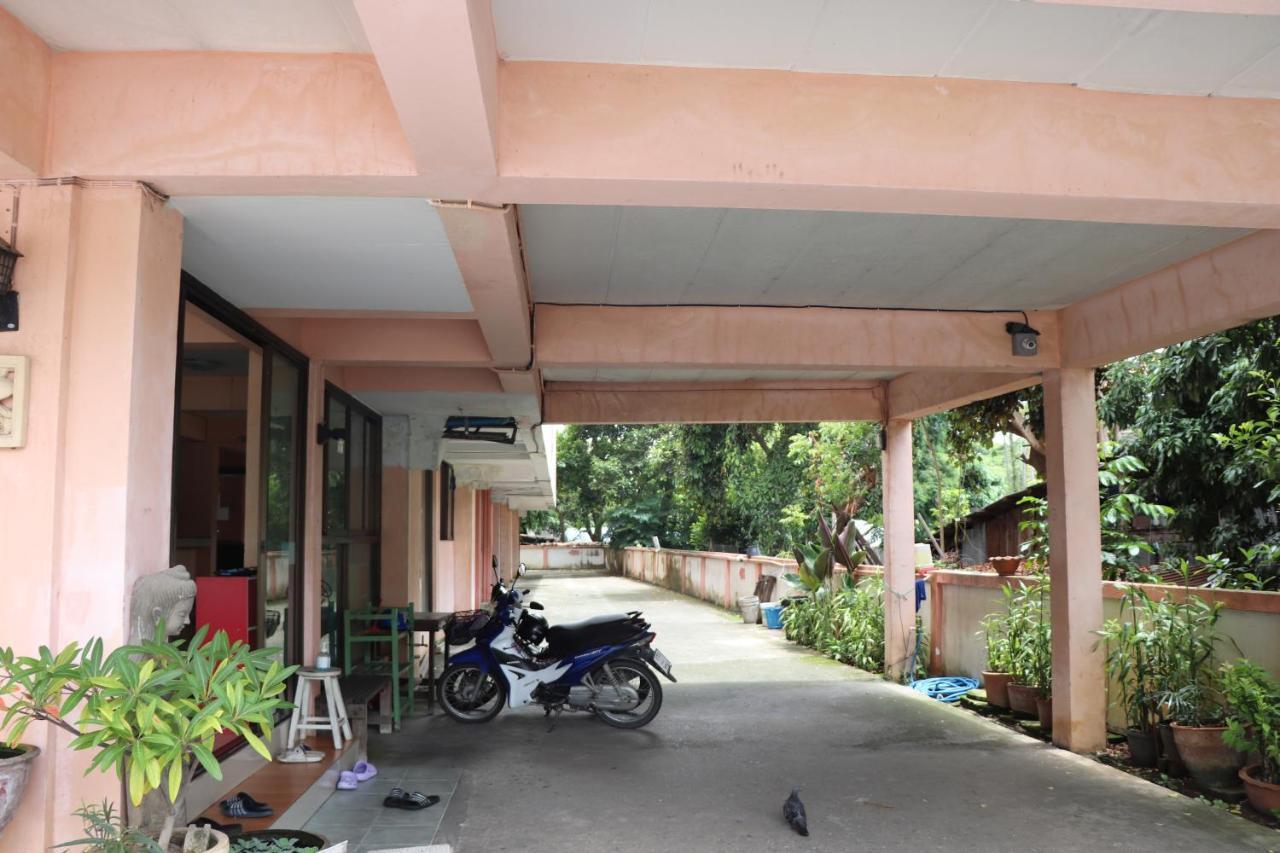 OYO 75408 Tipsiri Place Chiang Mai Extérieur photo