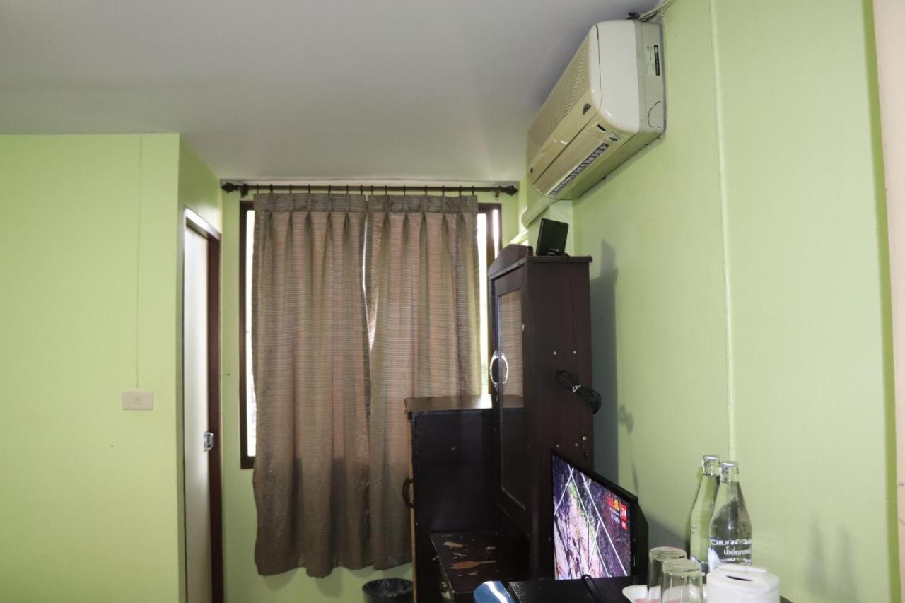 OYO 75408 Tipsiri Place Chiang Mai Extérieur photo